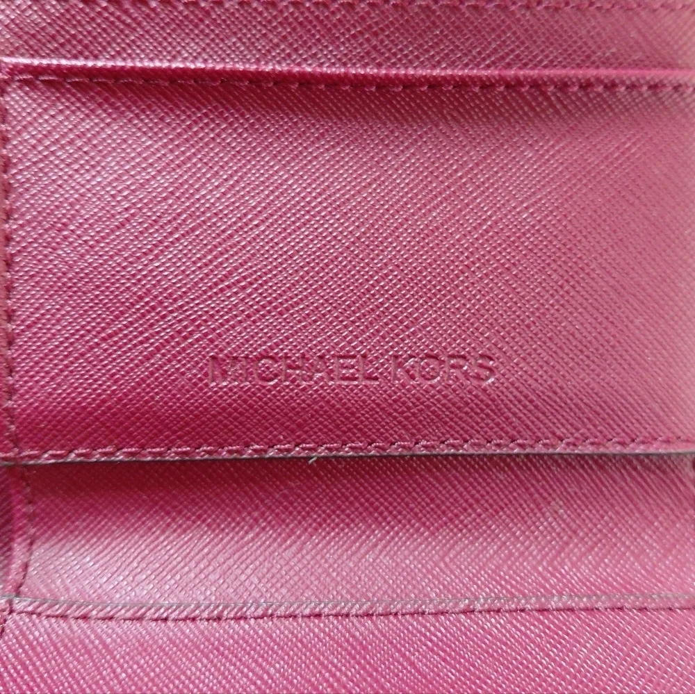 Michael Kors Wallet Small Burgundy Saffiano Leather Tri-fold